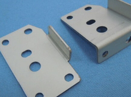 沖壓加工與傳統(tǒng)加工工藝的對(duì)比